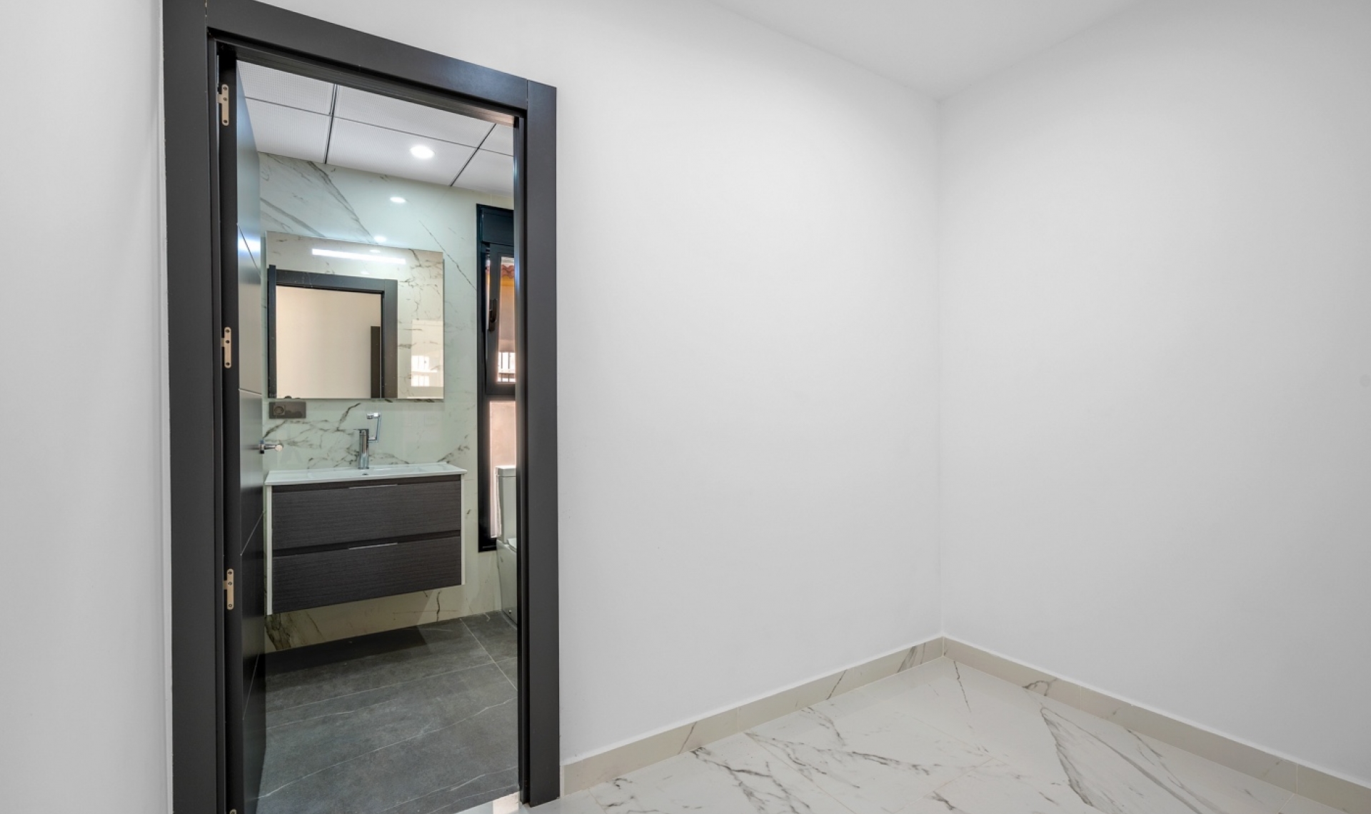 Resale - Villa -
Campoamor