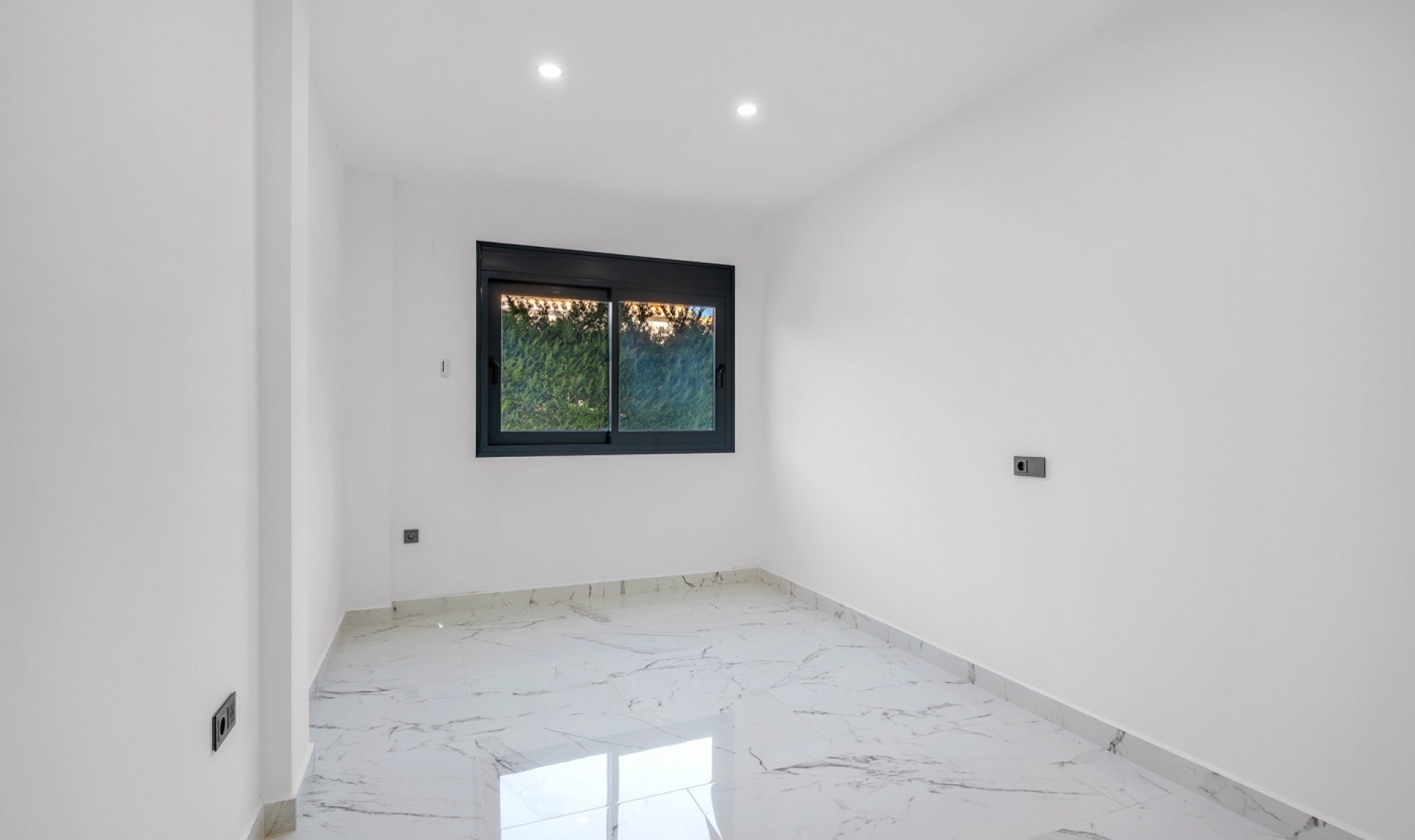 Resale - Villa -
Campoamor