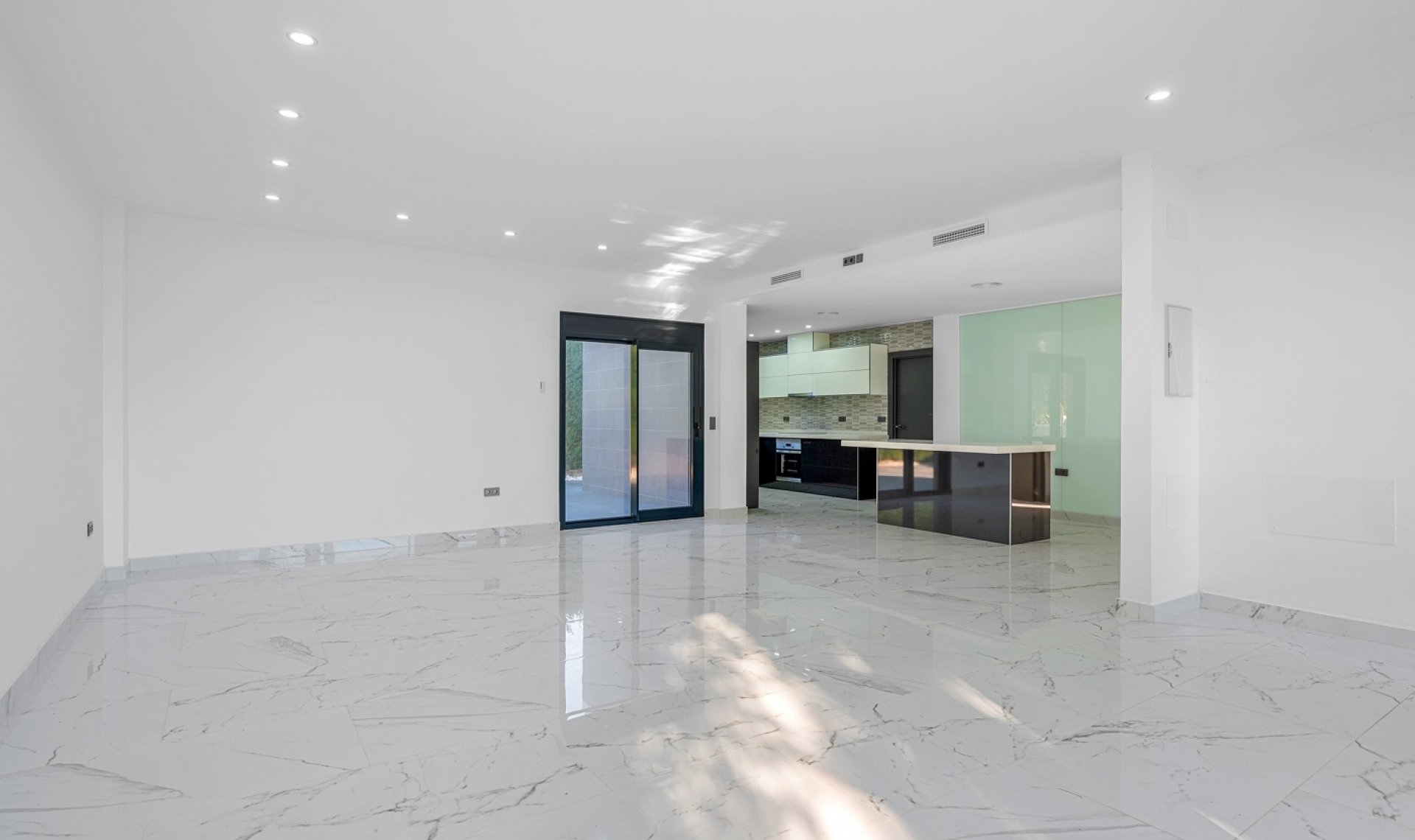 Resale - Villa -
Campoamor