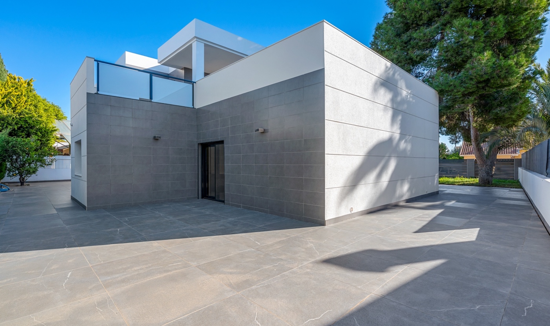 Resale - Villa -
Campoamor