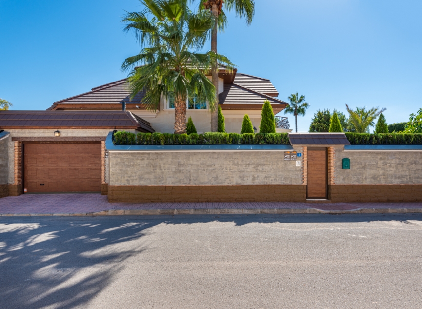 Resale - Villa -
Ciudad Quesada - Rojales - Doña pepa