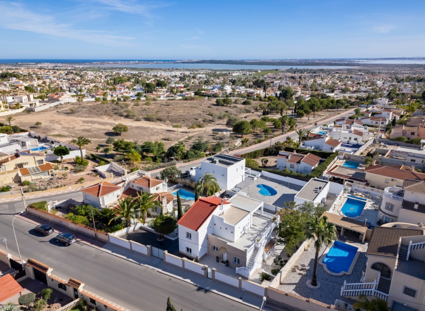 Resale - Villa -
Ciudad Quesada - Rojales - Rojales