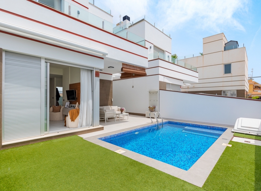 Resale - Villa -
Ciudad Quesada - Rojales - Rojales