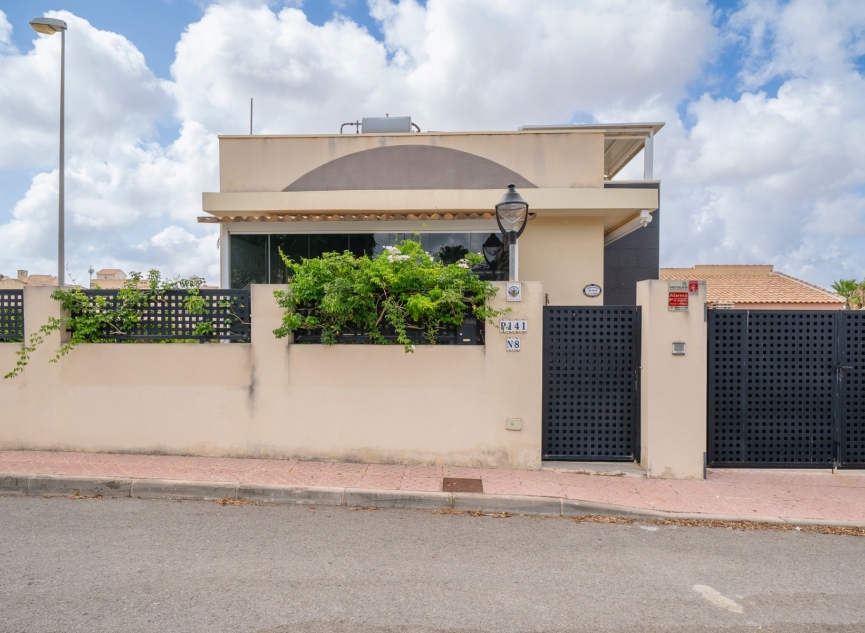 Resale - Villa -
Ciudad Quesada - Rojales - Rojales