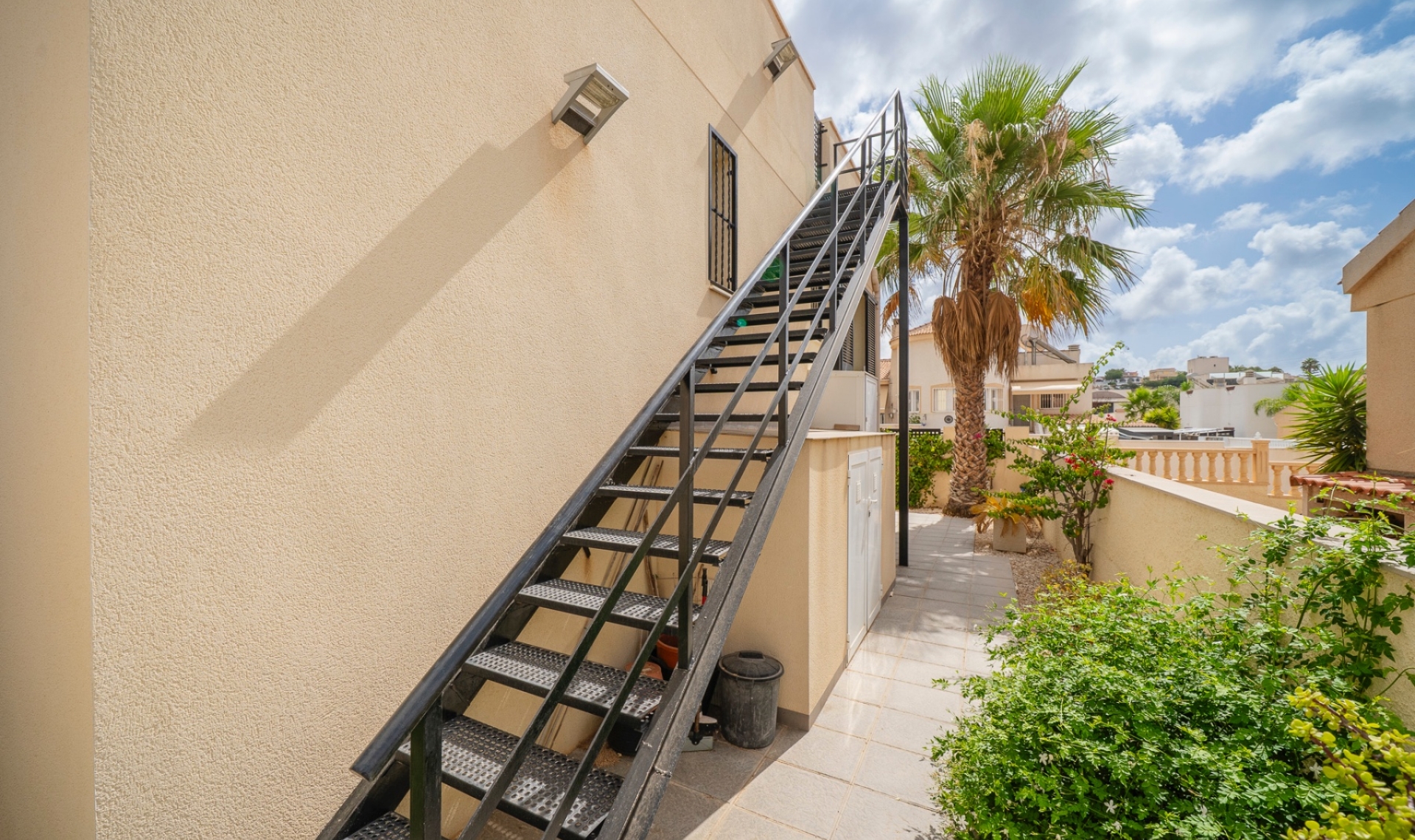 Resale - Villa -
Ciudad Quesada - Rojales - Rojales