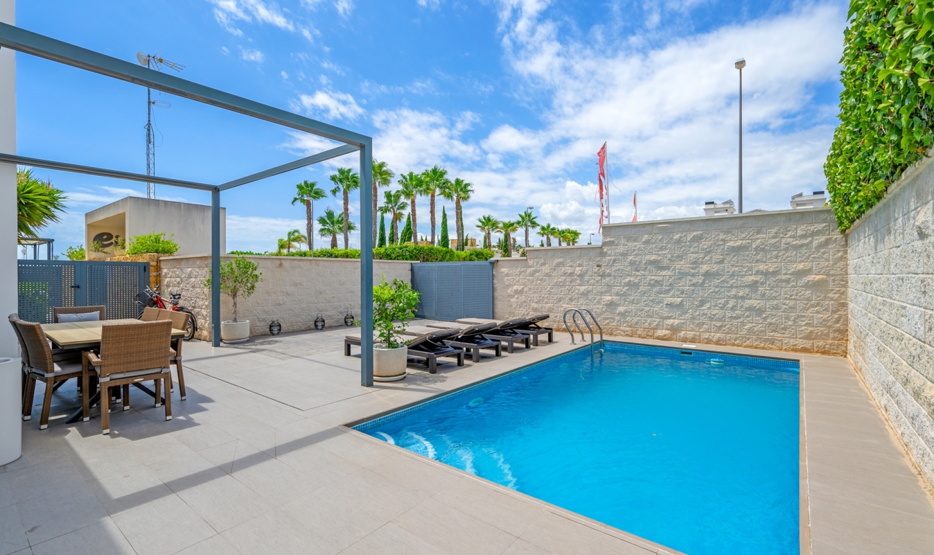 Resale - Villa -
Ciudad Quesada - Rojales - Rojales