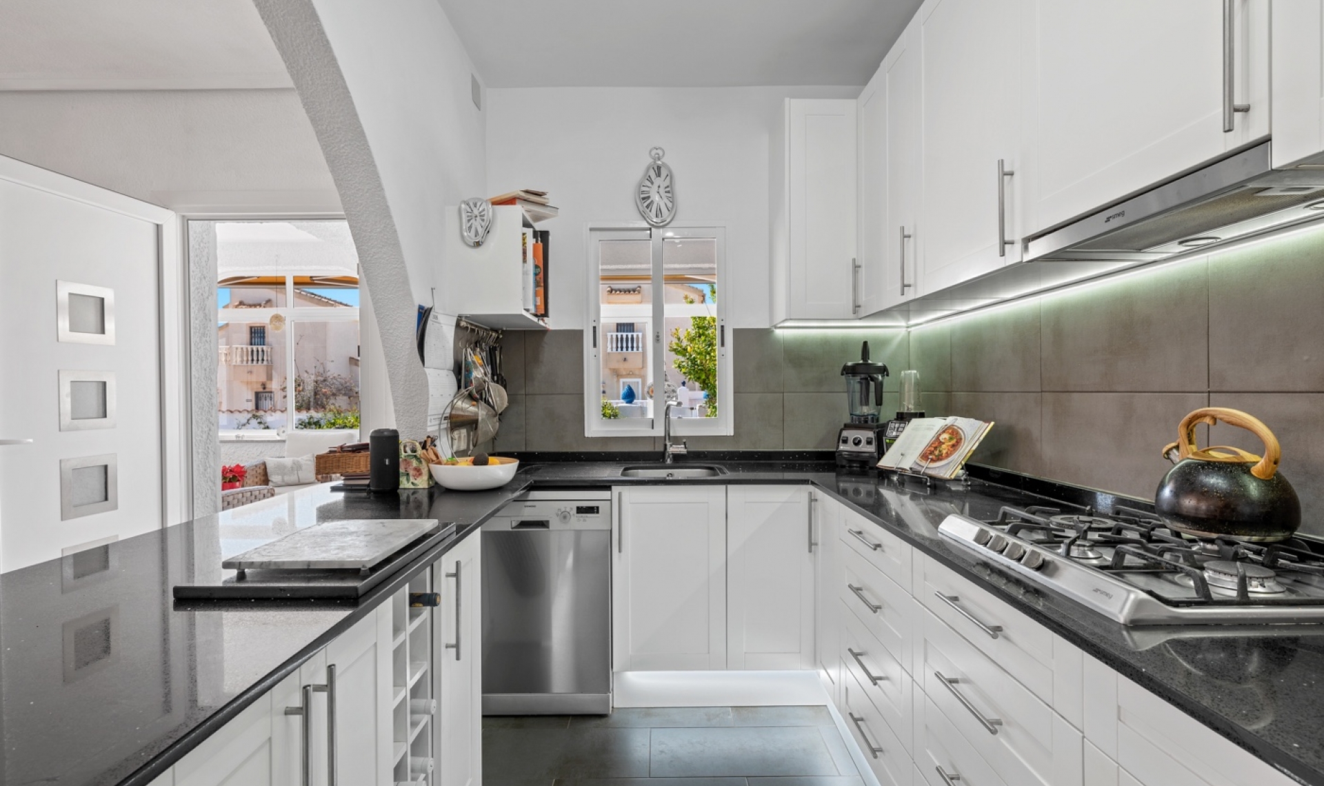 Resale - Villa -
Ciudad Quesada - Rojales - Rojales