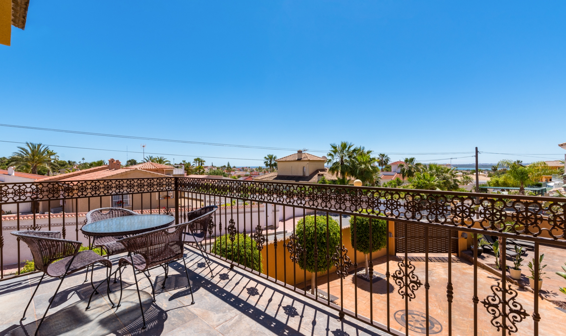 Resale - Villa -
Ciudad Quesada - Rojales
