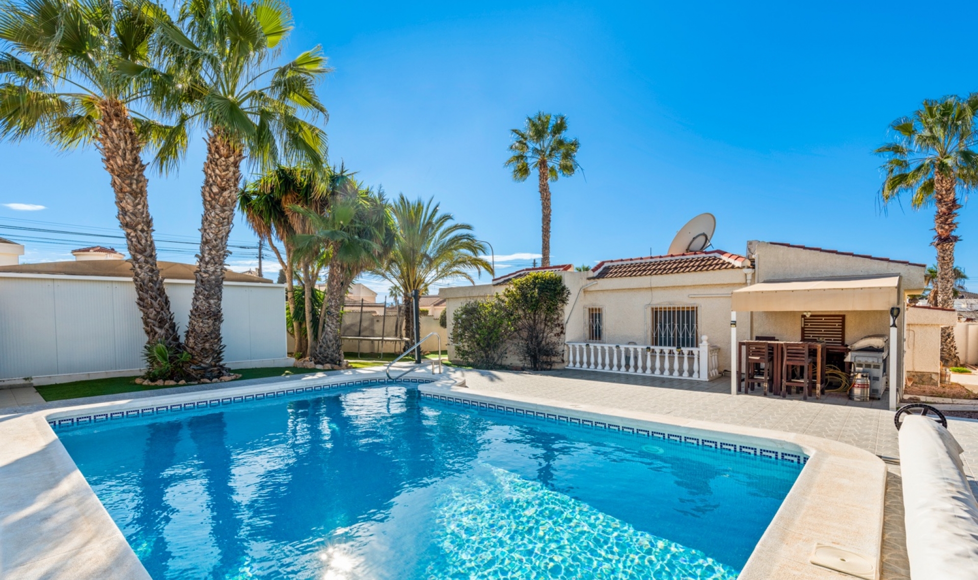 Resale - Villa -
Ciudad Quesada - Rojales