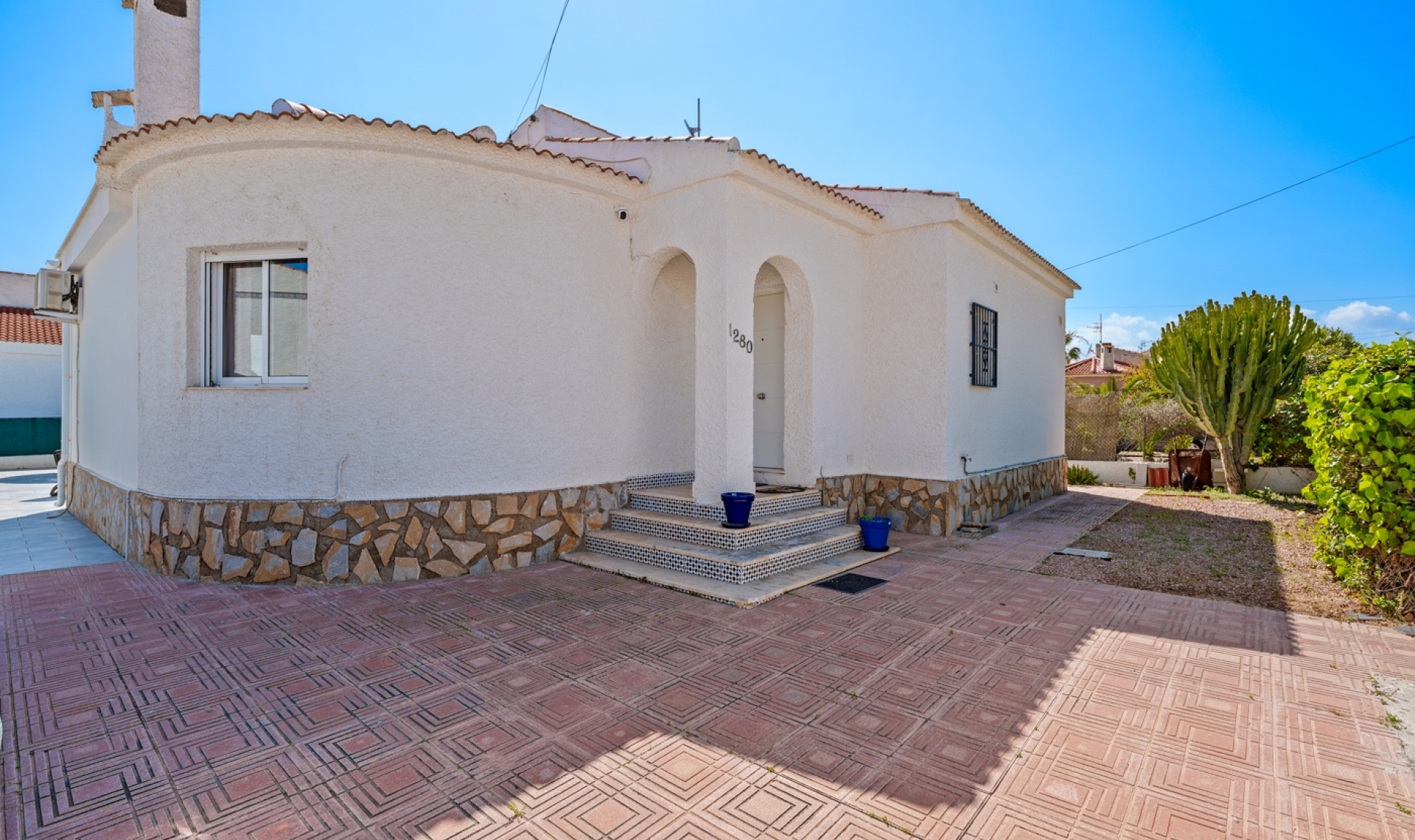 Resale - Villa -
Ciudad Quesada - Rojales