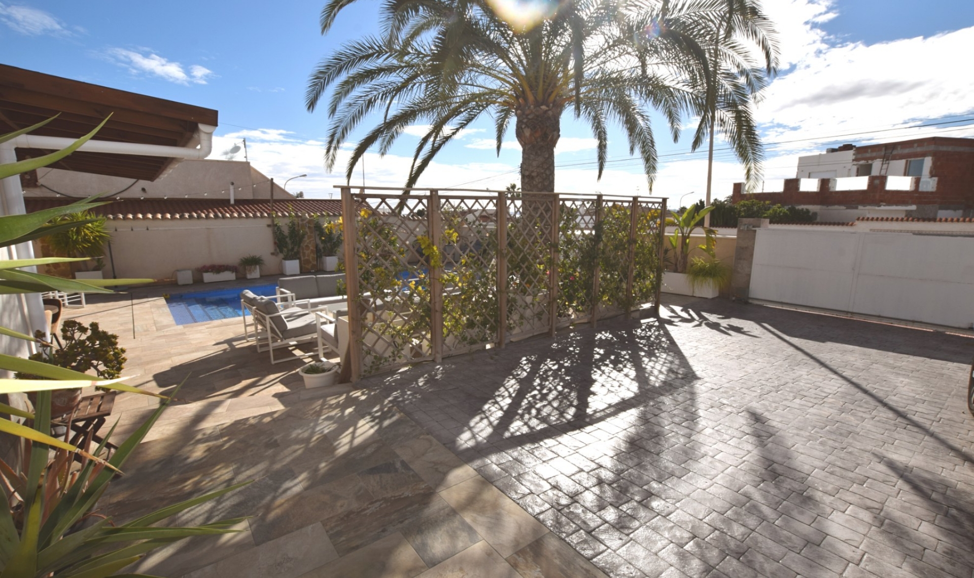 Resale - Villa -
Ciudad Quesada