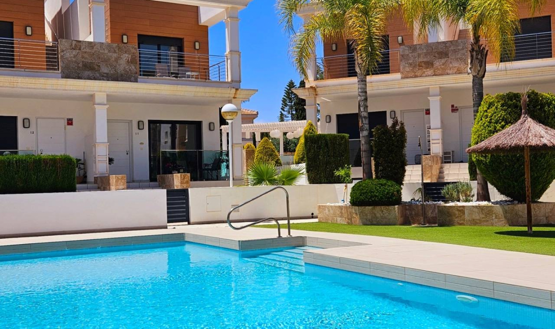 Resale - Villa -
Ciudad Quesada