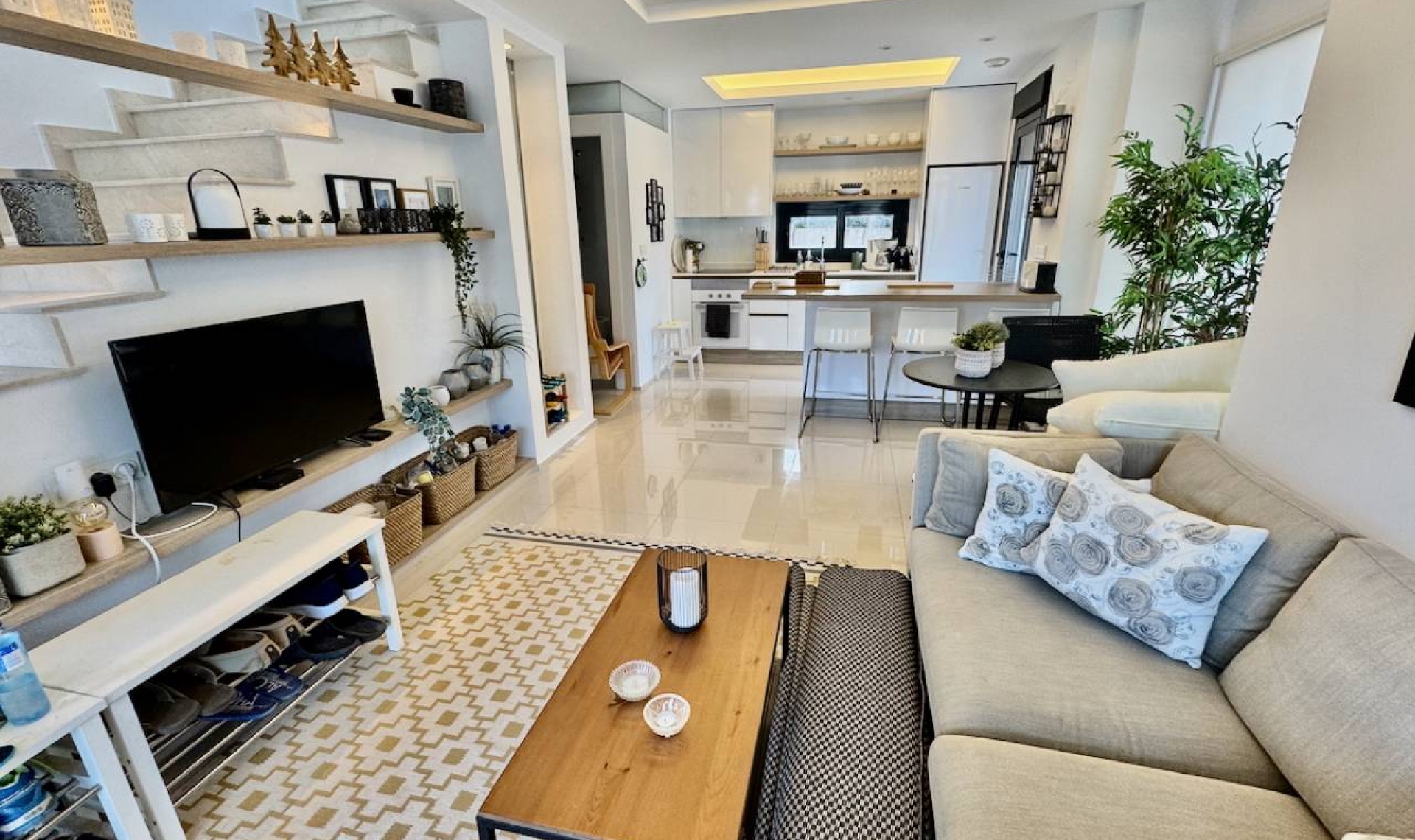 Resale - Villa -
Ciudad Quesada