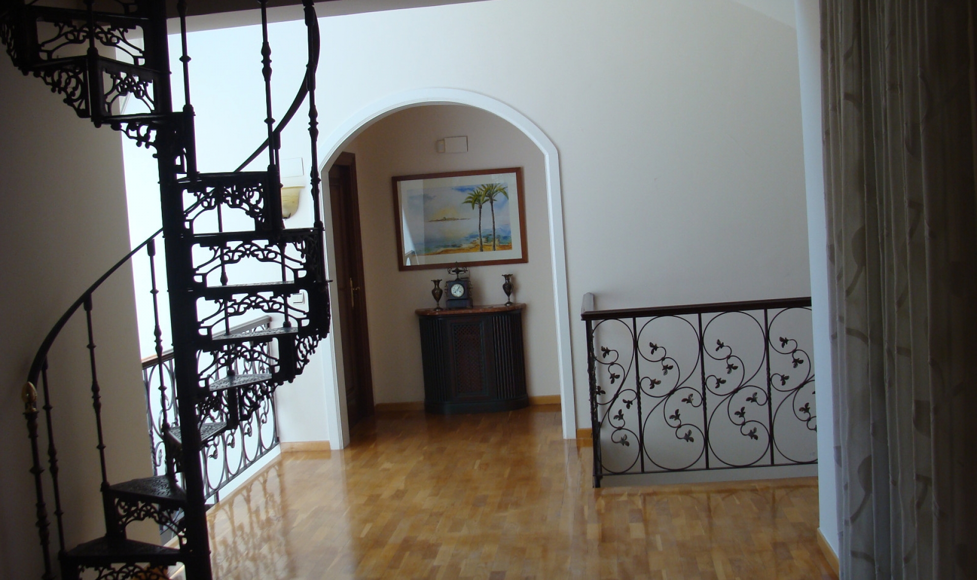 Resale - Villa -
Elche/Elx