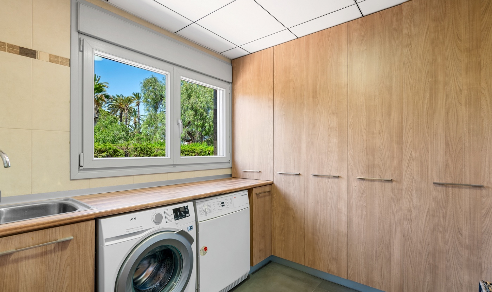 Resale - Villa -
Elche/Elx