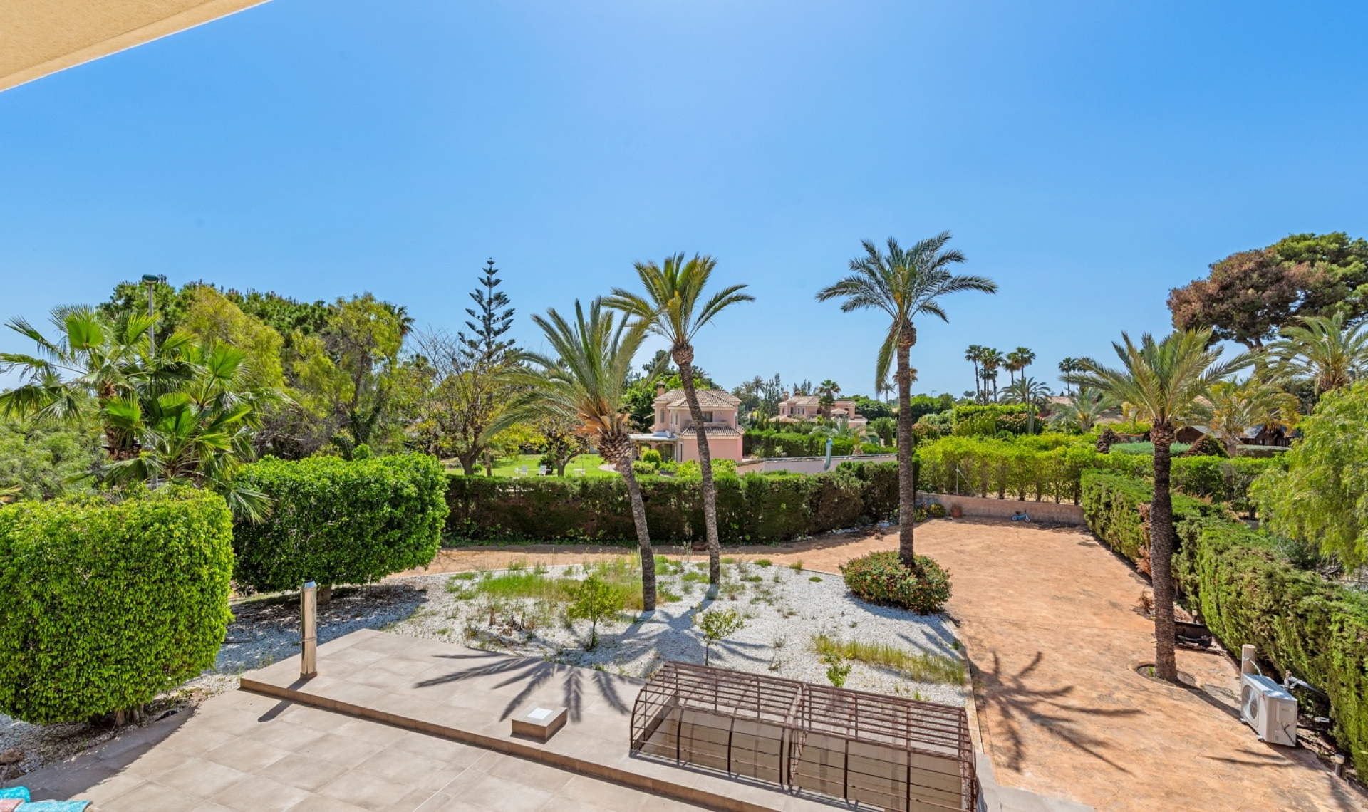 Resale - Villa -
Elche/Elx