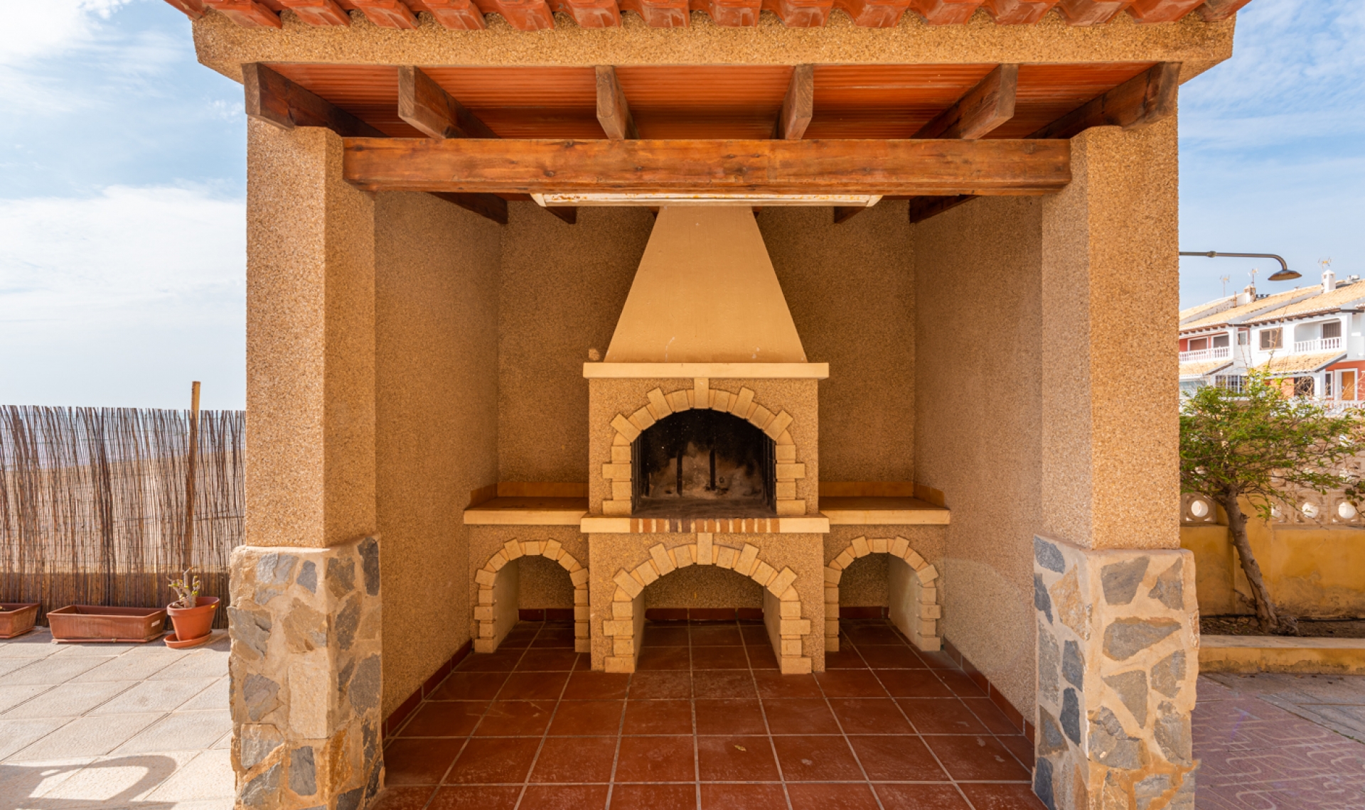 Resale - Villa -
Guardamar del Segura