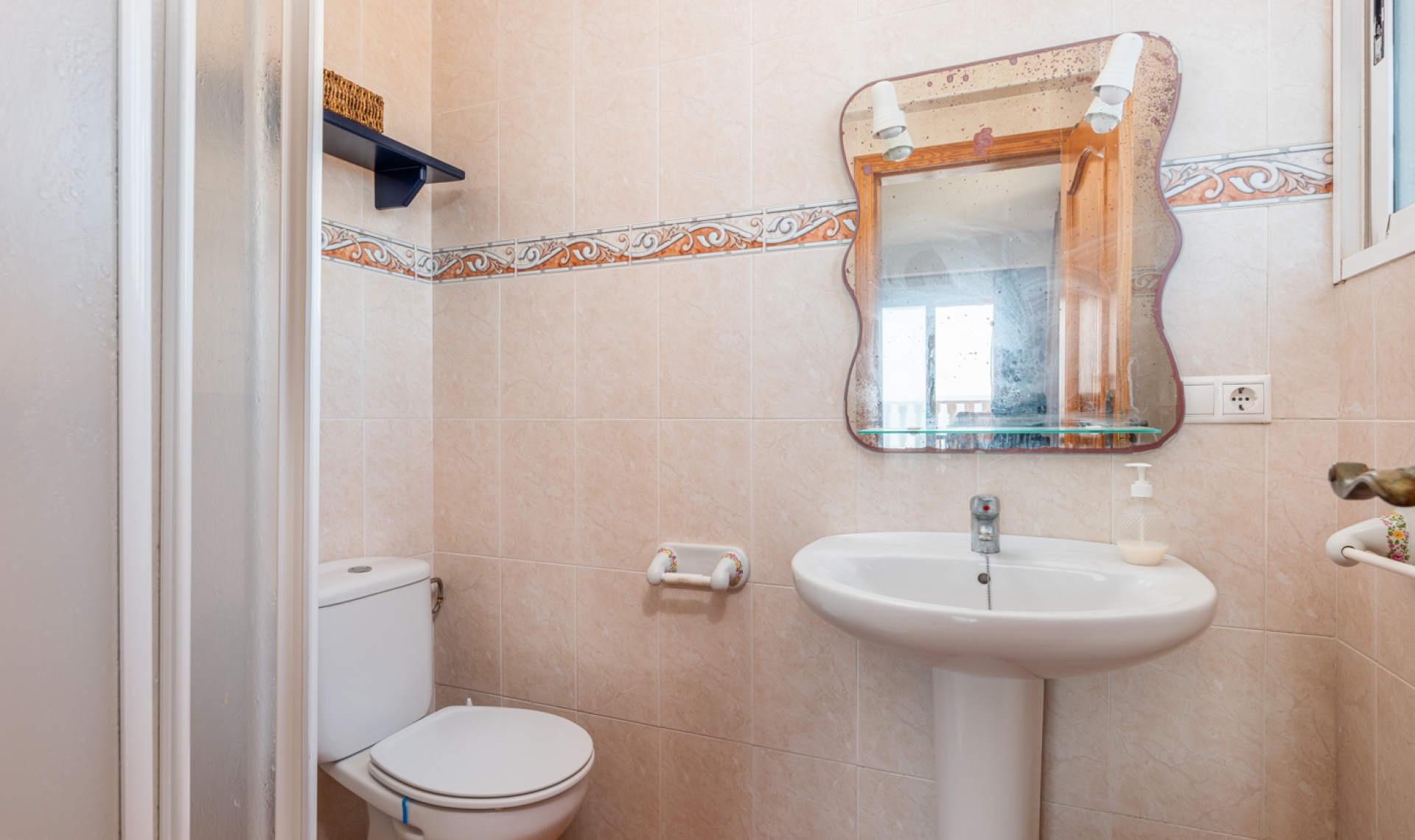 Resale - Villa -
Guardamar del Segura