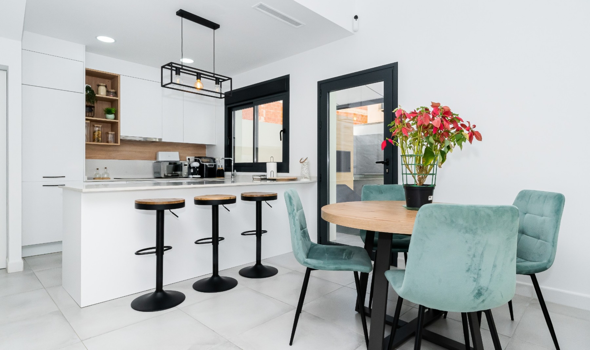 Resale - Villa -
Los Montesinos