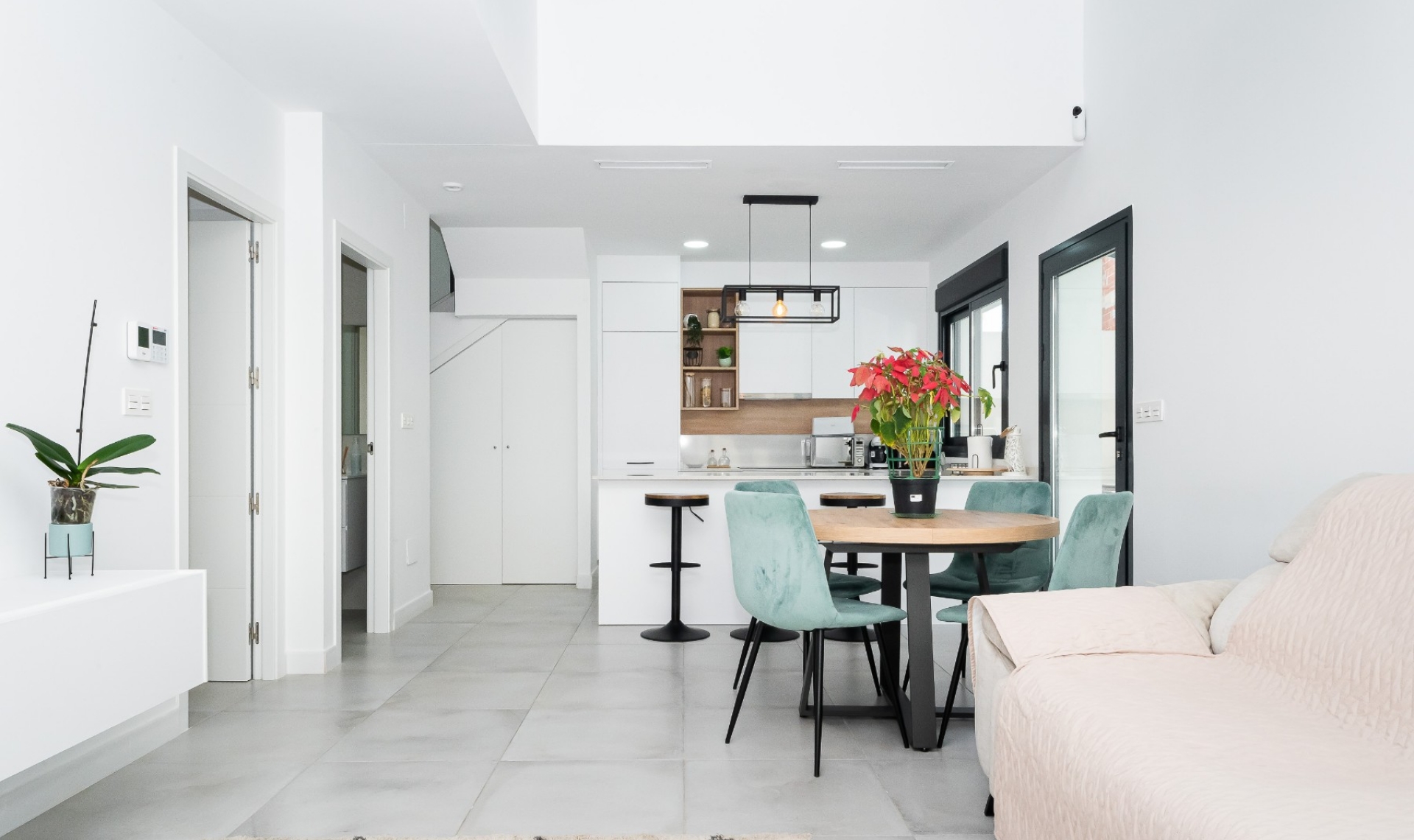 Resale - Villa -
Los Montesinos