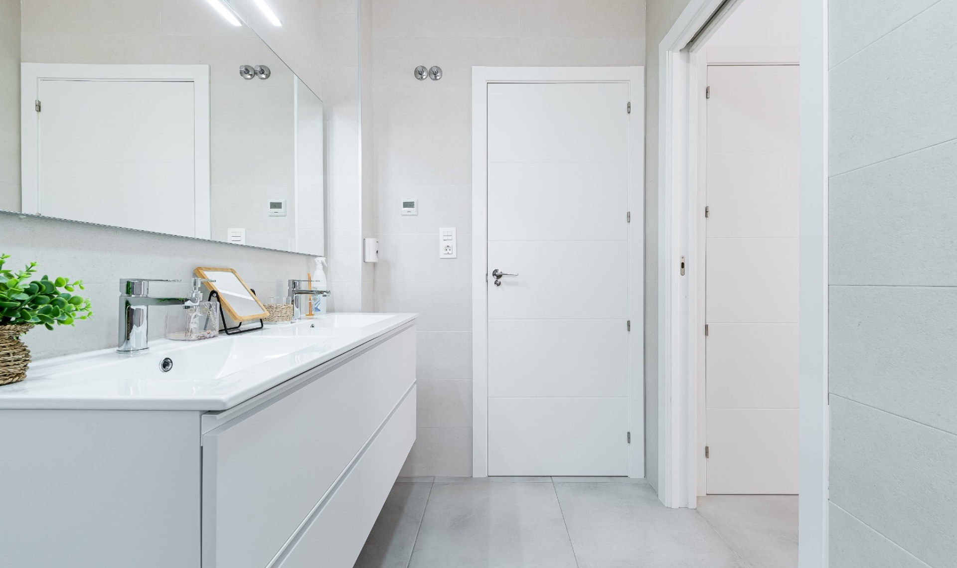 Resale - Villa -
Los Montesinos