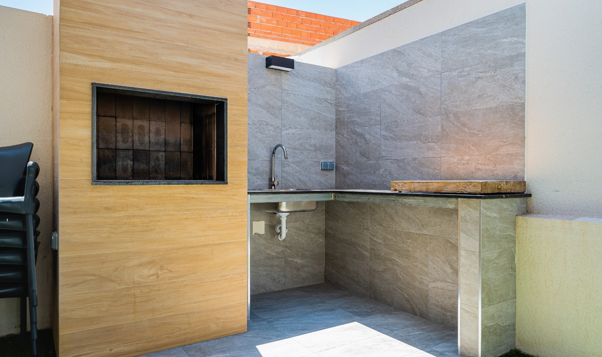 Resale - Villa -
Los Montesinos