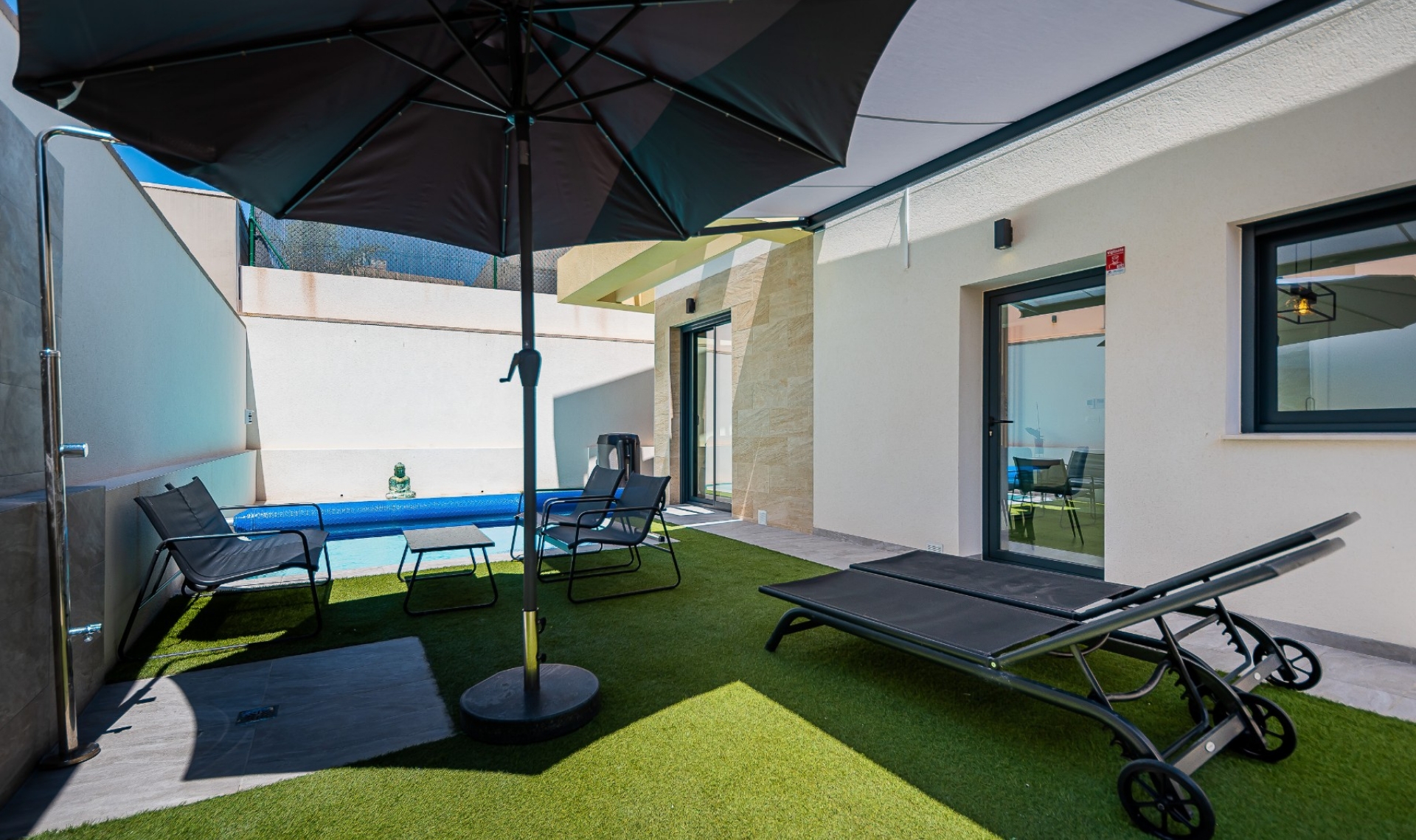 Resale - Villa -
Los Montesinos