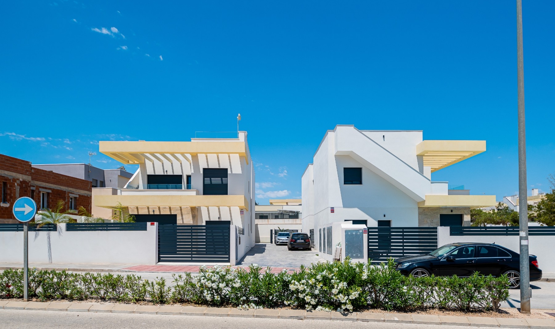 Resale - Villa -
Los Montesinos