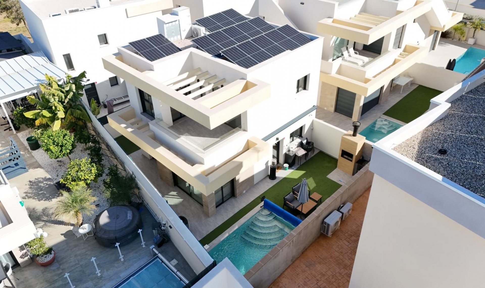 Resale - Villa -
Los Montesinos