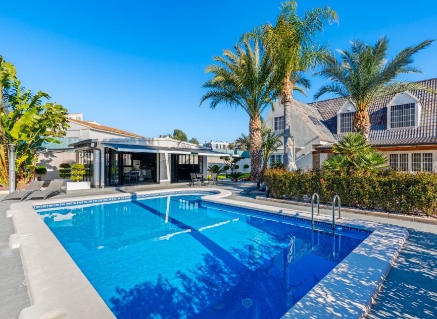 Resale - Villa -
San Juan Alicante - Frank Espinós