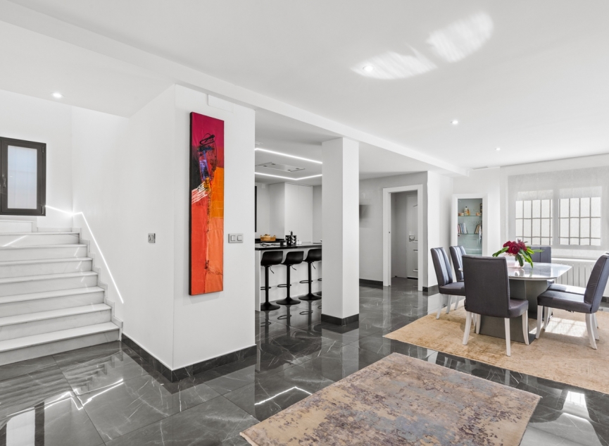 Resale - Villa -
San Juan Alicante - Frank Espinós