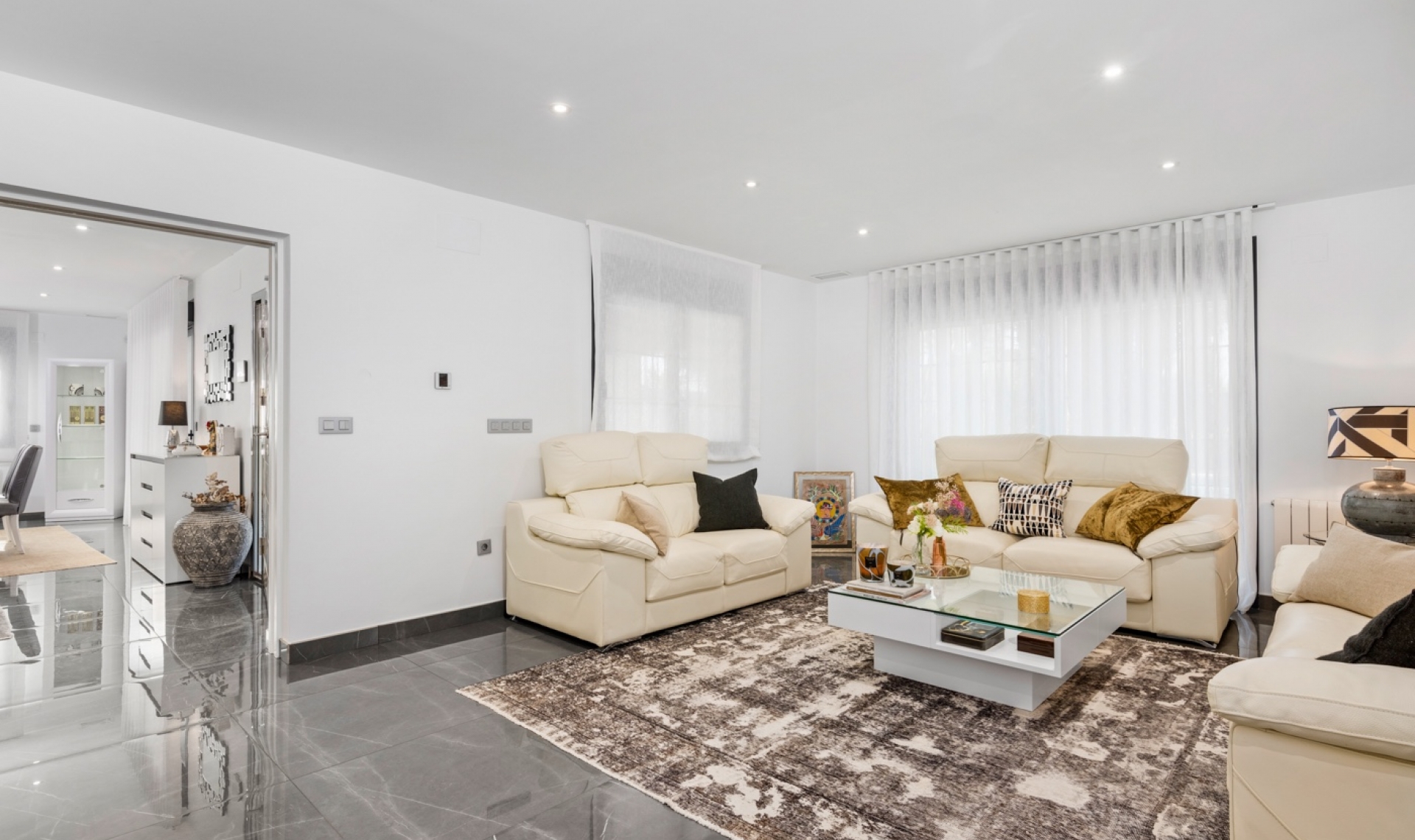 Resale - Villa -
San Juan Alicante - Frank Espinós