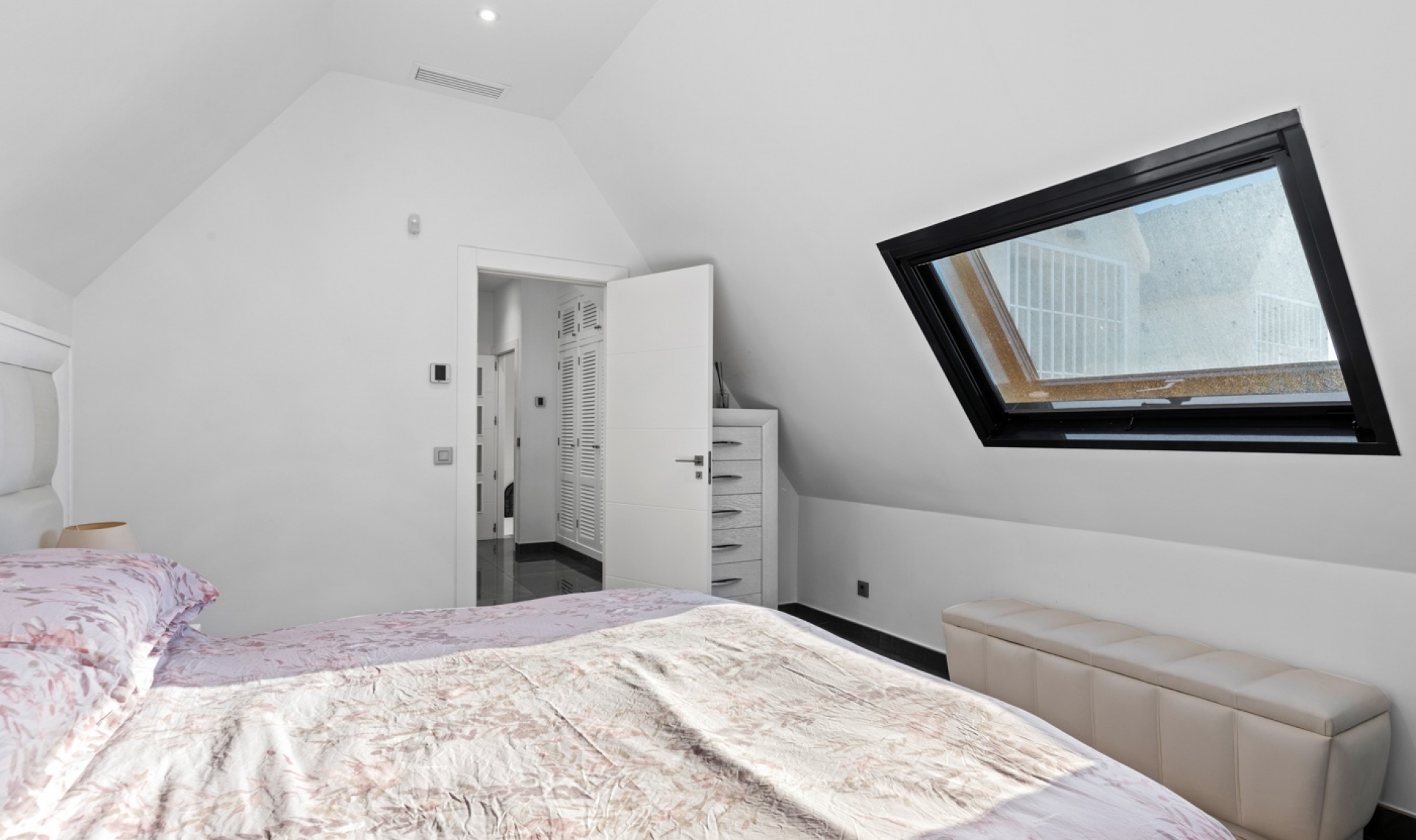 Resale - Villa -
San Juan Alicante - Frank Espinós