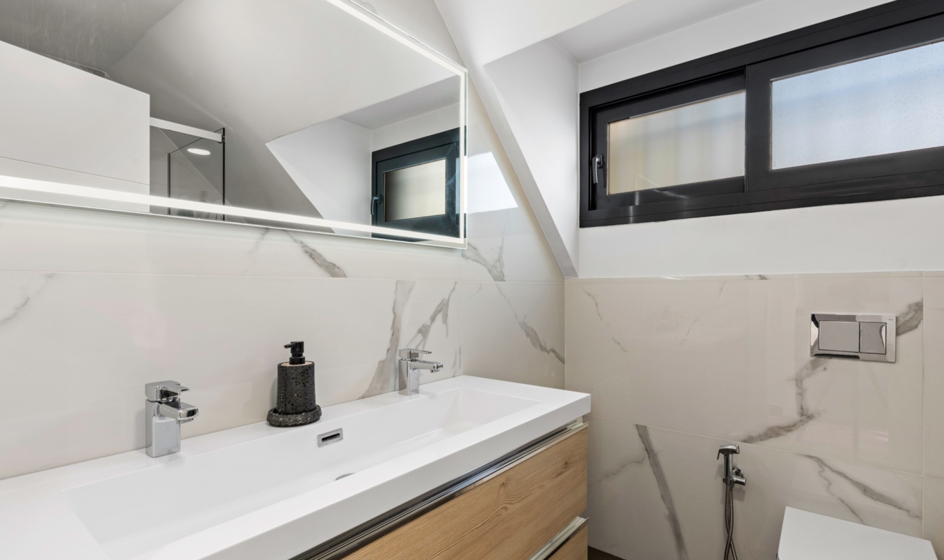Resale - Villa -
San Juan Alicante - Frank Espinós