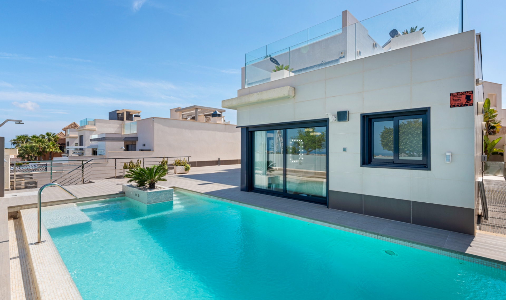 Resale - Villa -
San Miguel - San Miguel Salinas