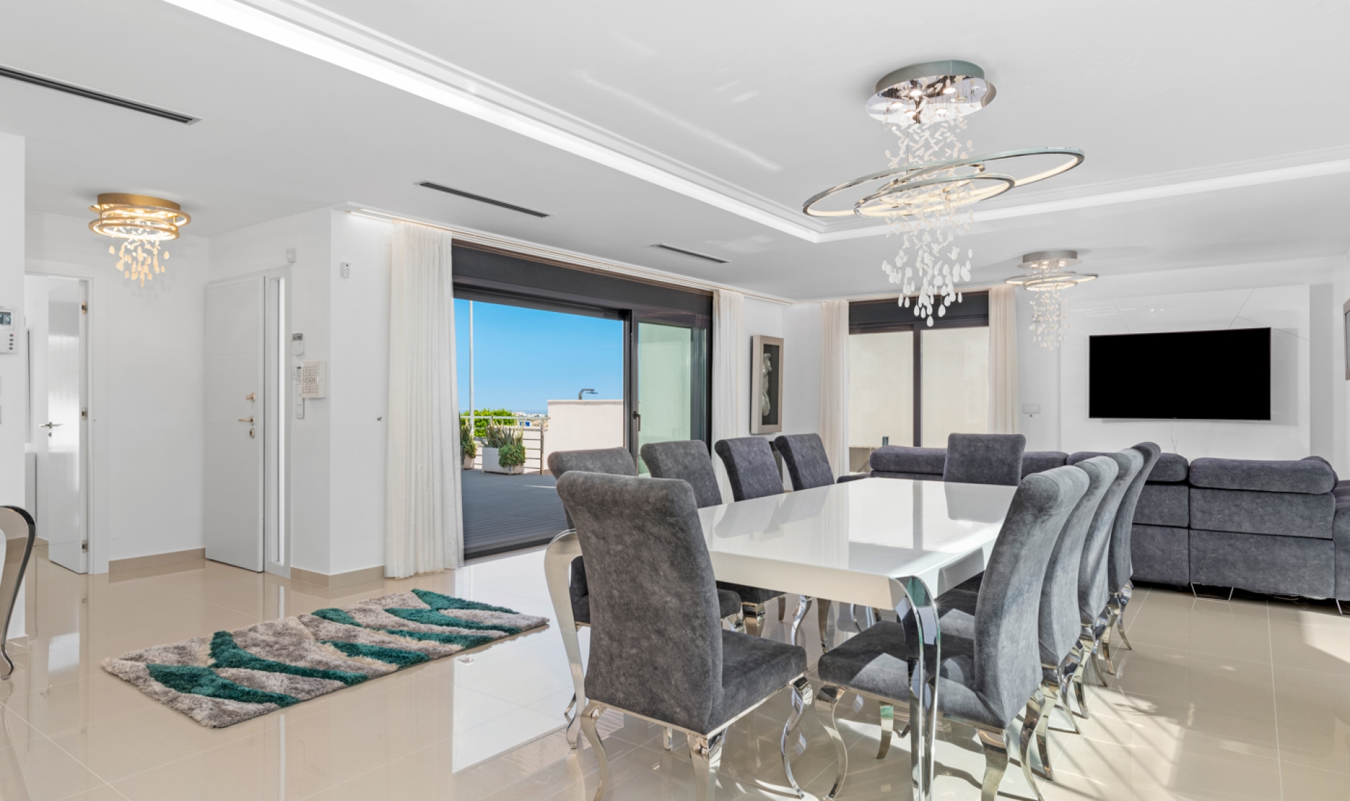 Resale - Villa -
San Miguel - San Miguel Salinas