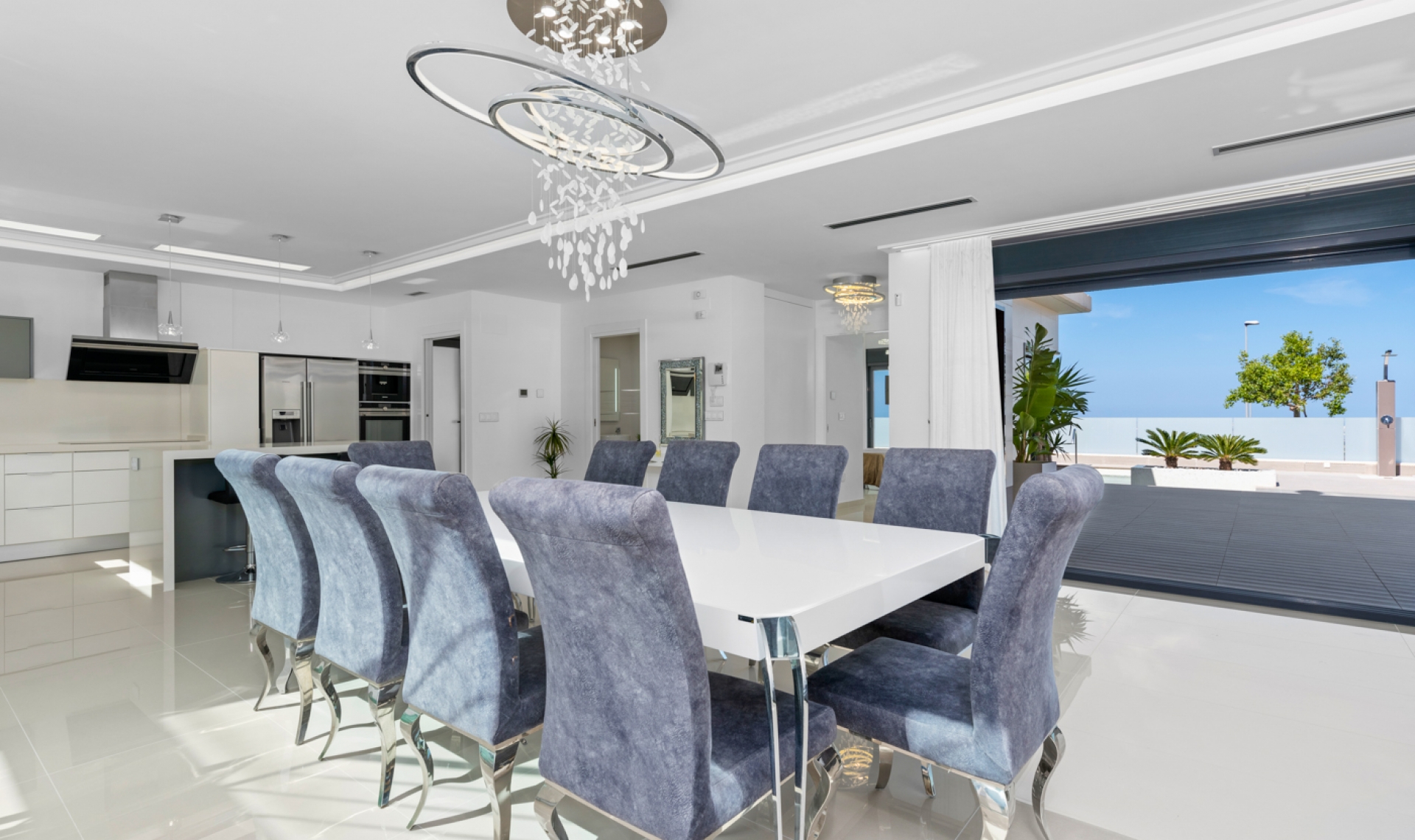 Resale - Villa -
San Miguel - San Miguel Salinas