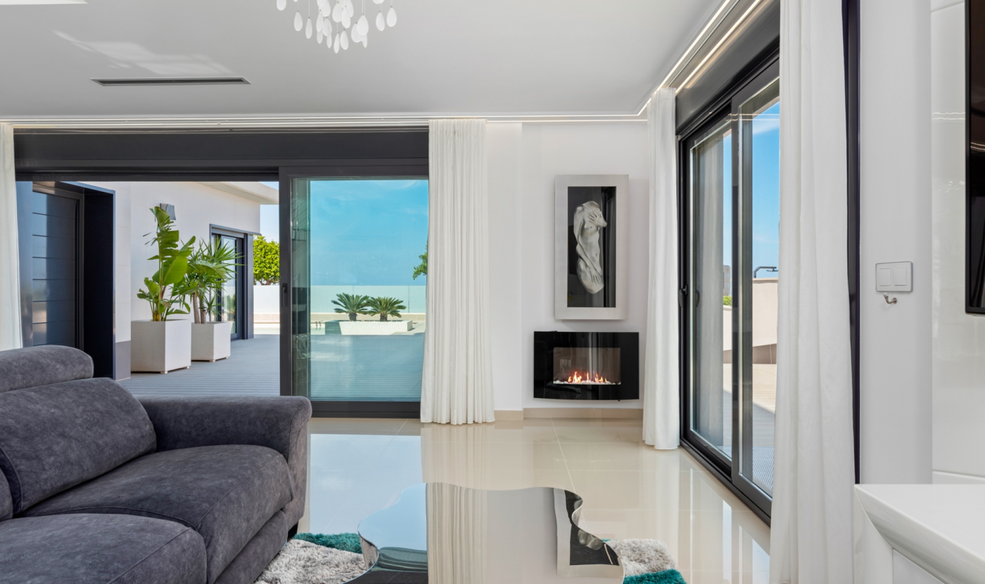 Resale - Villa -
San Miguel - San Miguel Salinas
