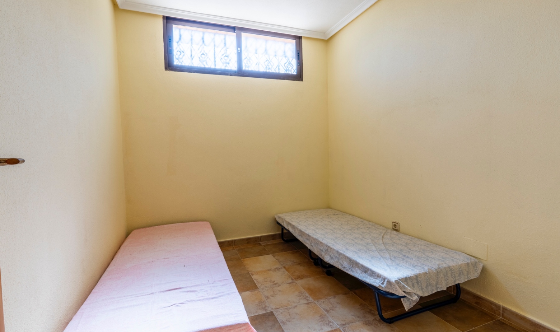 Resale - Villa -
Villamartín