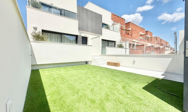 Town House - New Build - Cox -
                San Fernando