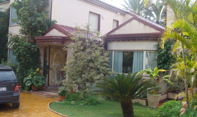 Villa - Resale - Elche/Elx - Elche/Elx